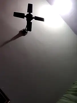 Snapshot of simran_sharma01 chatting on 02-15-26, 07:24 simran sharma01 online show from 02-15-26, 07:24