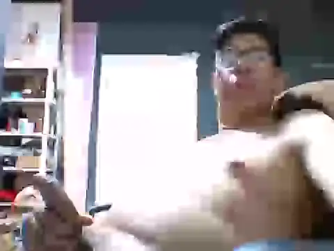 Yankoloco92 online show from 05-30-26, 01:56
