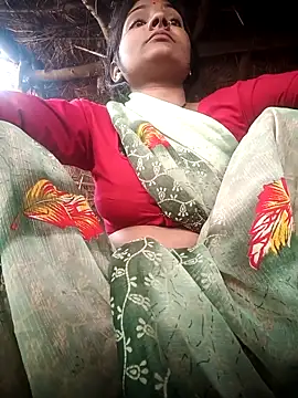 Hotty raghni online show from 02-20-26, 03:25