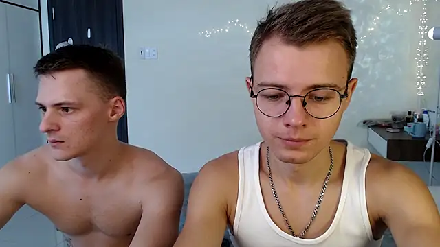 NikiKerryCum online show from 06-24-26, 03:38