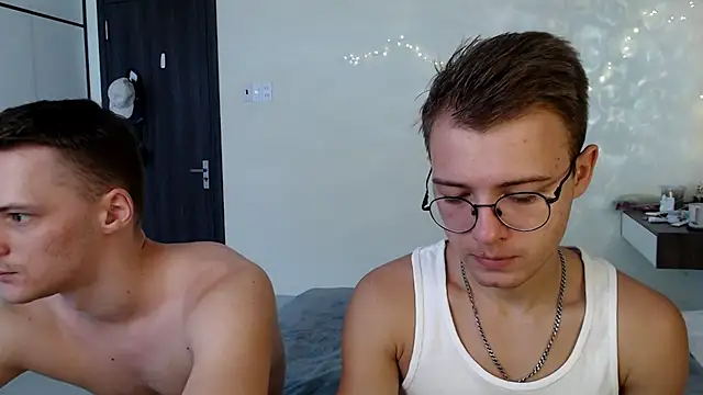NikiKerryCum online show from 06-26-26, 03:34