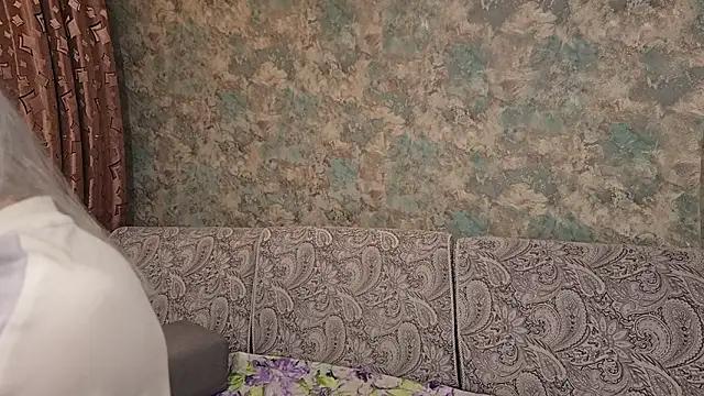 Snapshot of Yunakiss chatting on 02-15-26, 07:35 Yunakiss online show from 02-15-26, 07:35