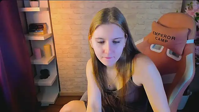 Caroline Desire  online show from 02-20-26, 07:43