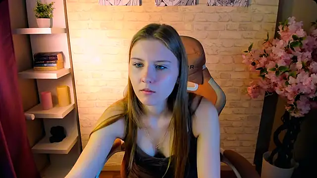 Caroline Desire  online show from 02-24-26, 07:53