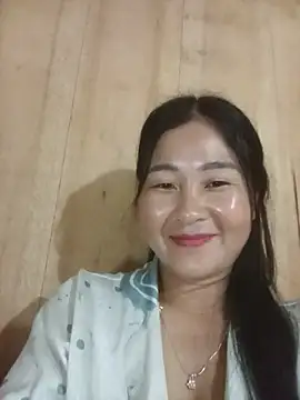 Snapshot of Dunk-namic chatting on 06-21-26, 01:33 Dunk-namic online show from 06-21-26, 01:33