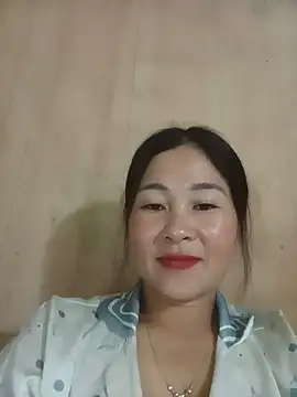 Snapshot of Dunk-namic chatting on 06-05-26, 12:59 Dunk-namic online show from 06-05-26, 12:59