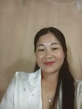Snapshot of Dunk-namic chatting on 06-18-26, 01:26 Dunk-namic online show from 06-18-26, 01:26