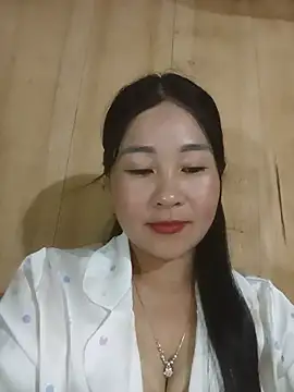 Snapshot of Dunk-namic chatting on 06-27-26, 04:13 Dunk-namic online show from 06-27-26, 04:13