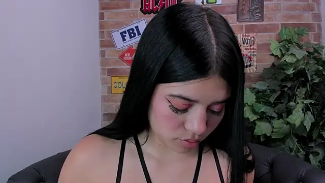 Snapshot of foxy_vera chatting on 02-24-26, 11:11 foxy vera online show from 02-24-26, 11:11