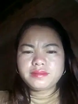 Snapshot of emlylyxinh chatting on 02-03-26, 08:25 emlylyxinh online show from 02-03-26, 08:25