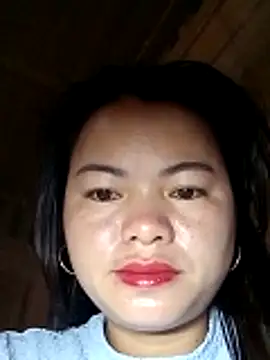 Snapshot of emlylyxinh chatting on 02-11-26, 06:41 emlylyxinh online show from 02-11-26, 06:41