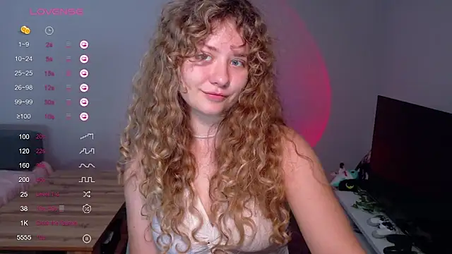 Milounee online show from 06-14-26, 07:42