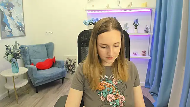 CaseyTerini online show from 05-21-26, 04:10