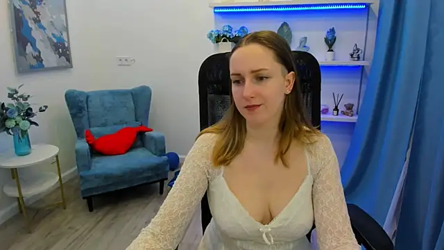 CaseyTerini online show from 05-03-26, 04:06
