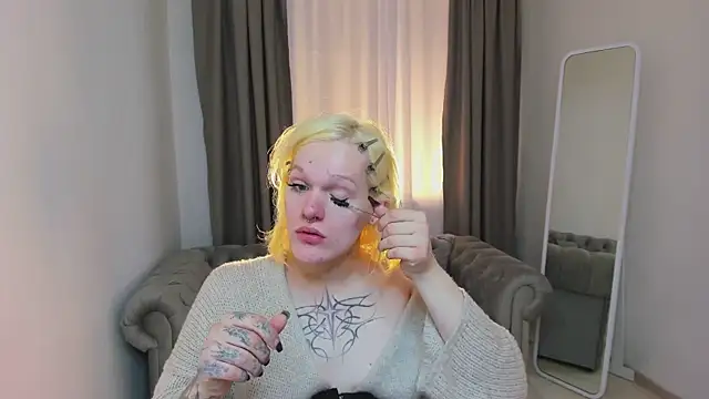 Lollita Morgan online show from 04-16-26, 05:19