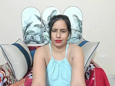 sara conorr online show from 05-27-26, 03:47