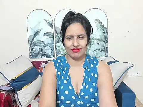 sara conorr online show from 04-04-26, 05:03