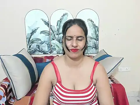 sara conorr online show from 05-28-26, 03:47