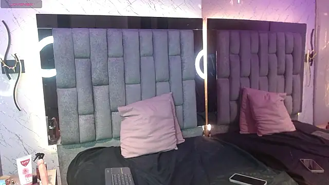 Snapshot of AriannaFoxxy chatting on 02-19-26, 11:29 AriannaFoxxy online show from 02-19-26, 11:29