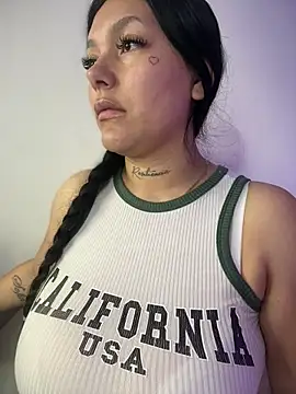 Snapshot of Miia__Taylor chatting on 03-03-26, 04:30 Miia Taylor online show from 03-03-26, 04:30