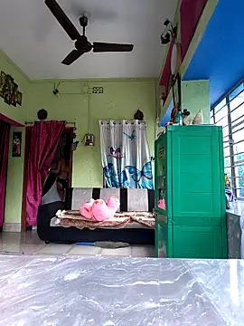 Mahira06 online show from 04-17-26, 05:43