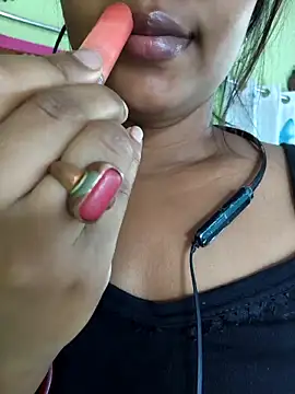 Mahira06 online show from 03-29-26, 03:41