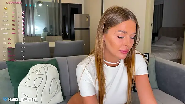 Snapshot of bianca_lawwson_ chatting on 02-21-26, 04:53 bianca lawwson online show from 02-21-26, 04:53