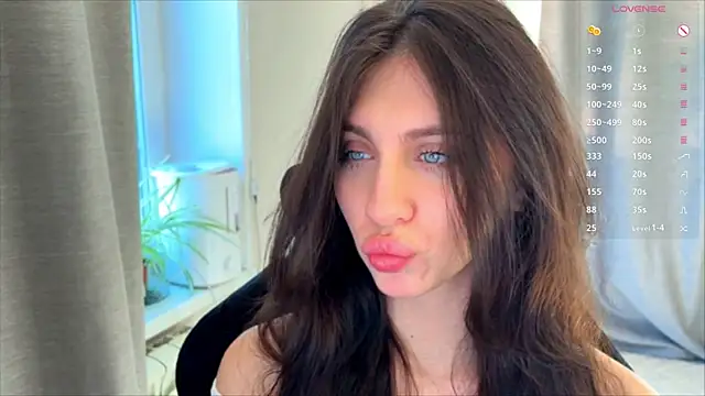 lunawho online show from 04-22-26, 05:36