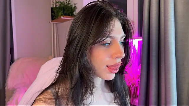 lunawho online show from 02-27-26, 03:29