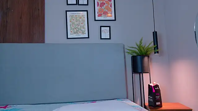 AngelIinHell online show from 02-13-26, 11:32