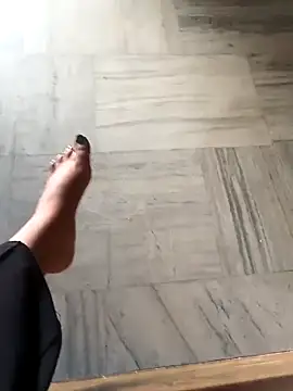 Snapshot of aishwarya_sunkisser chatting on 02-23-26, 05:09 aishwarya sunkisser online show from 02-23-26, 05:09