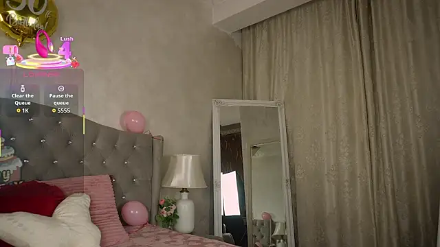 Snapshot of Celine_Noir chatting on 02-23-26, 05:09 Celine Noir online show from 02-23-26, 05:09