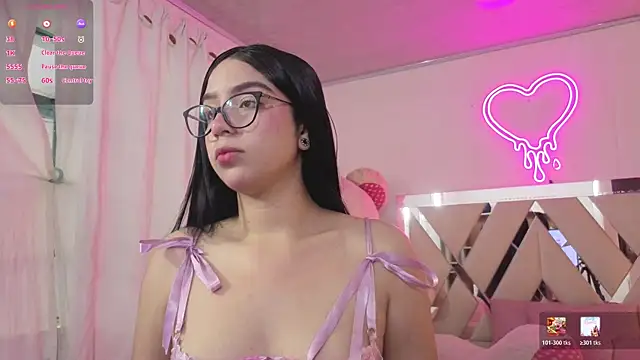 Snapshot of MILAH_TAY chatting on 05-19-26, 11:50 MILAH TAY online show from 05-19-26, 11:50
