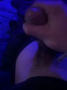 Snapshot of Tupapi696969q chatting on 02-10-26, 06:12 Tupapi696969q online show from 02-10-26, 06:12