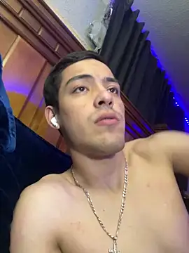 Tupapi696969q online show from 05-19-26, 04:41