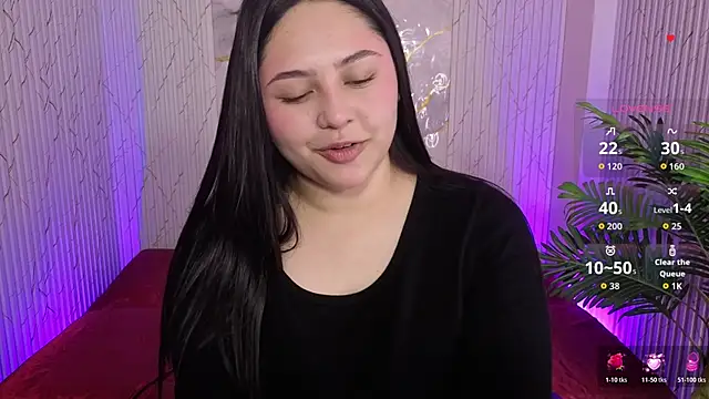 Snapshot of Siena_Tay chatting on 02-28-26, 11:43 Siena Tay online show from 02-28-26, 11:43