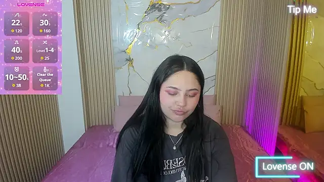 Siena Tay online show from 03-24-26, 11:54