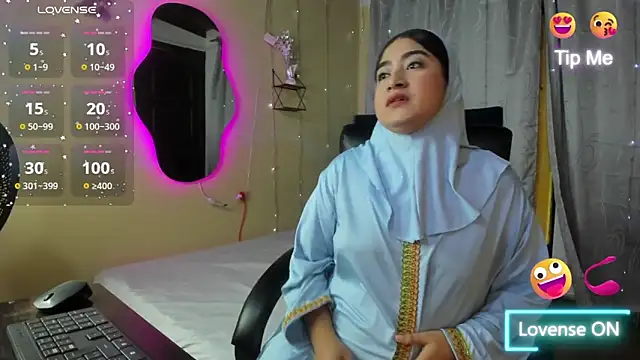 SamiraAwada online show from 03-11-26, 06:35