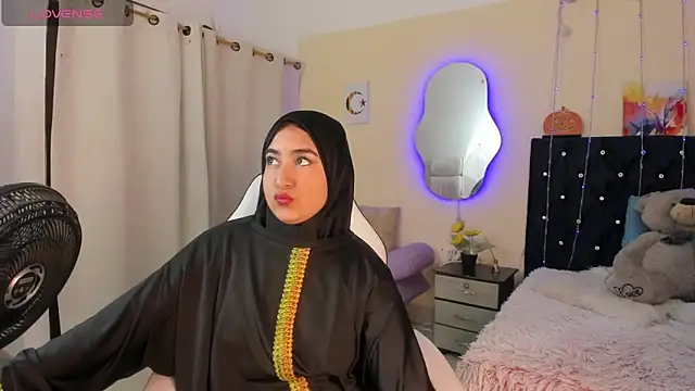 SamiraAwada online show from 04-14-26, 07:19