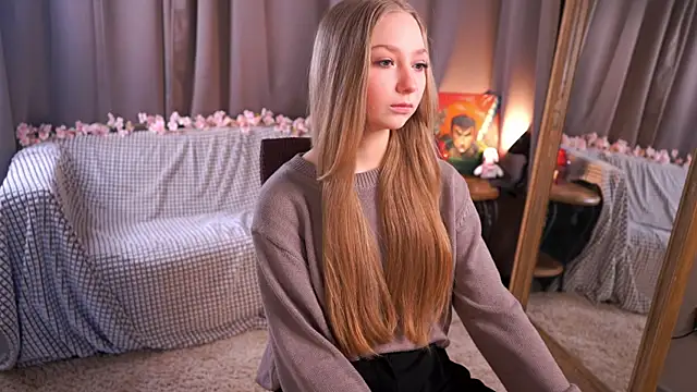 Snapshot of JosetteWeakly chatting on 02-15-26, 07:42 JosetteWeakly online show from 02-15-26, 07:42