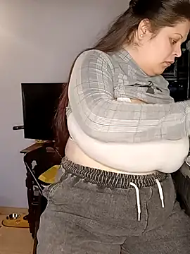 Snapshot of Medicenpudin97 chatting on 02-04-26, 05:30 Medicenpudin97 online show from 02-04-26, 05:30