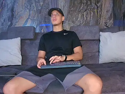 Noah Blackk online show from 02-18-26, 01:18