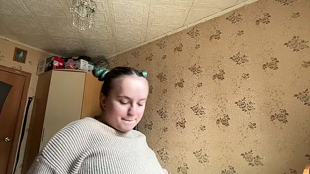 Bubblegum Tempt online show from 03-15-26, 07:15