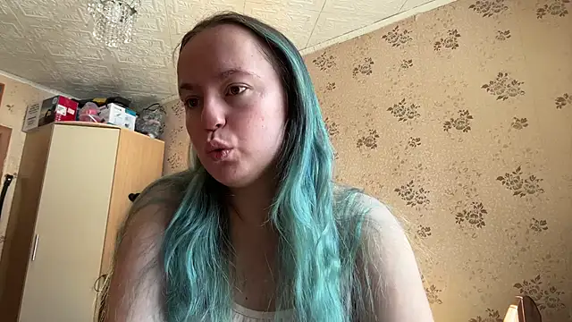 Bubblegum Tempt online show from 03-07-26, 07:04