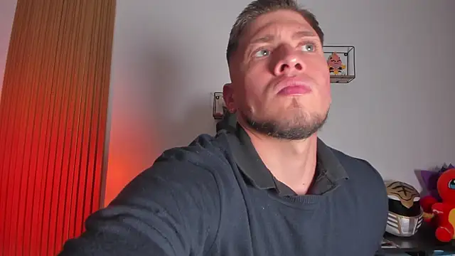 SebastianMaximoff  online show from 02-20-26, 08:22