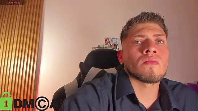 SebastianMaximoff  online show from 04-08-26, 08:21