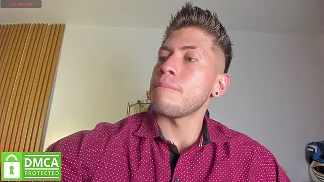 SebastianMaximoff  online show from 06-01-26, 07:57