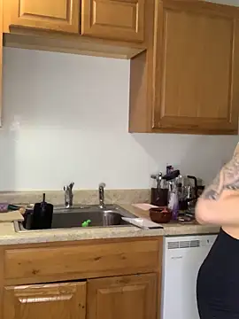 ThornsandHoney online show from 02-15-26, 11:58