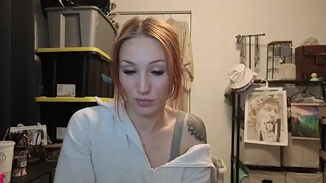 ThornsandHoney online show from 05-18-26, 05:56