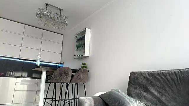 AuraXO online show from 05-14-26, 05:04